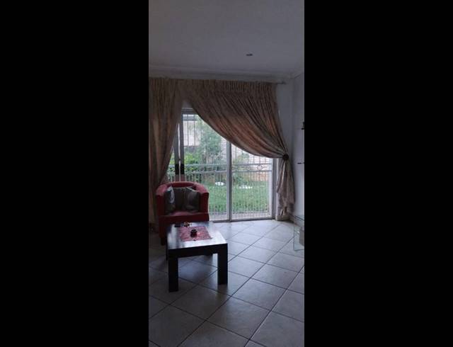 3 BEDROOM HOUSE FOR SALE IN MULBARTON